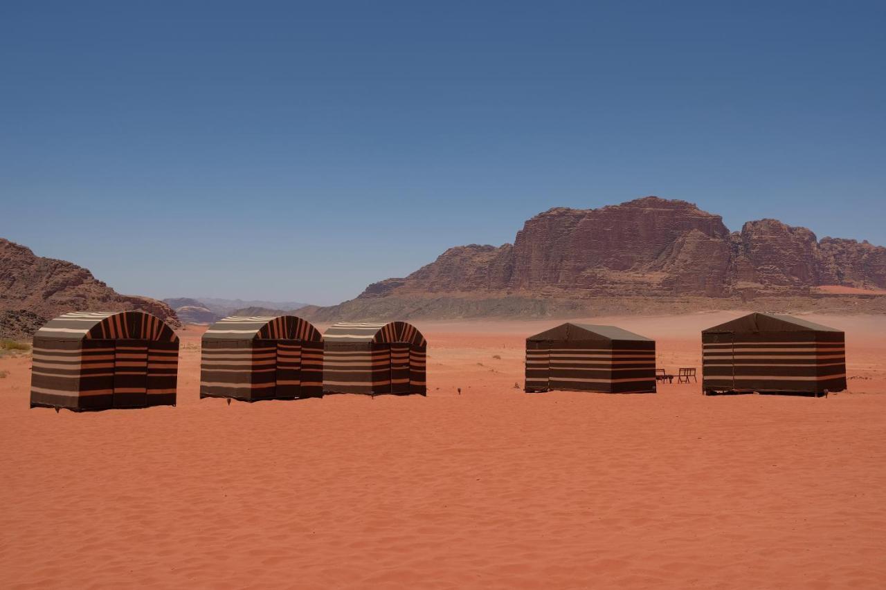 Bedouin Bunch Camp Ξενοδοχείο Ουάντι Ραμ Εξωτερικό φωτογραφία
