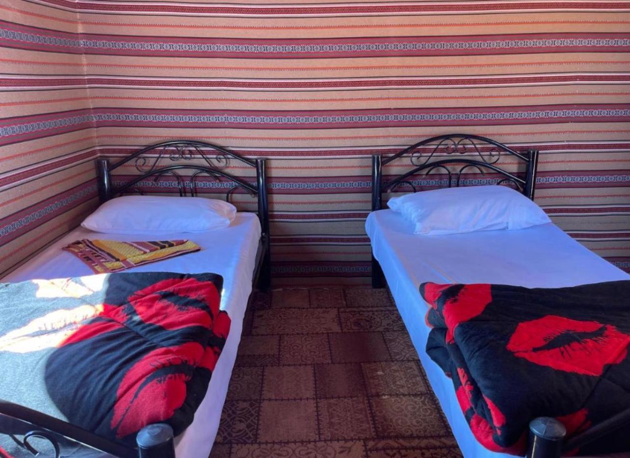 Bedouin Bunch Camp Ξενοδοχείο Ουάντι Ραμ Εξωτερικό φωτογραφία