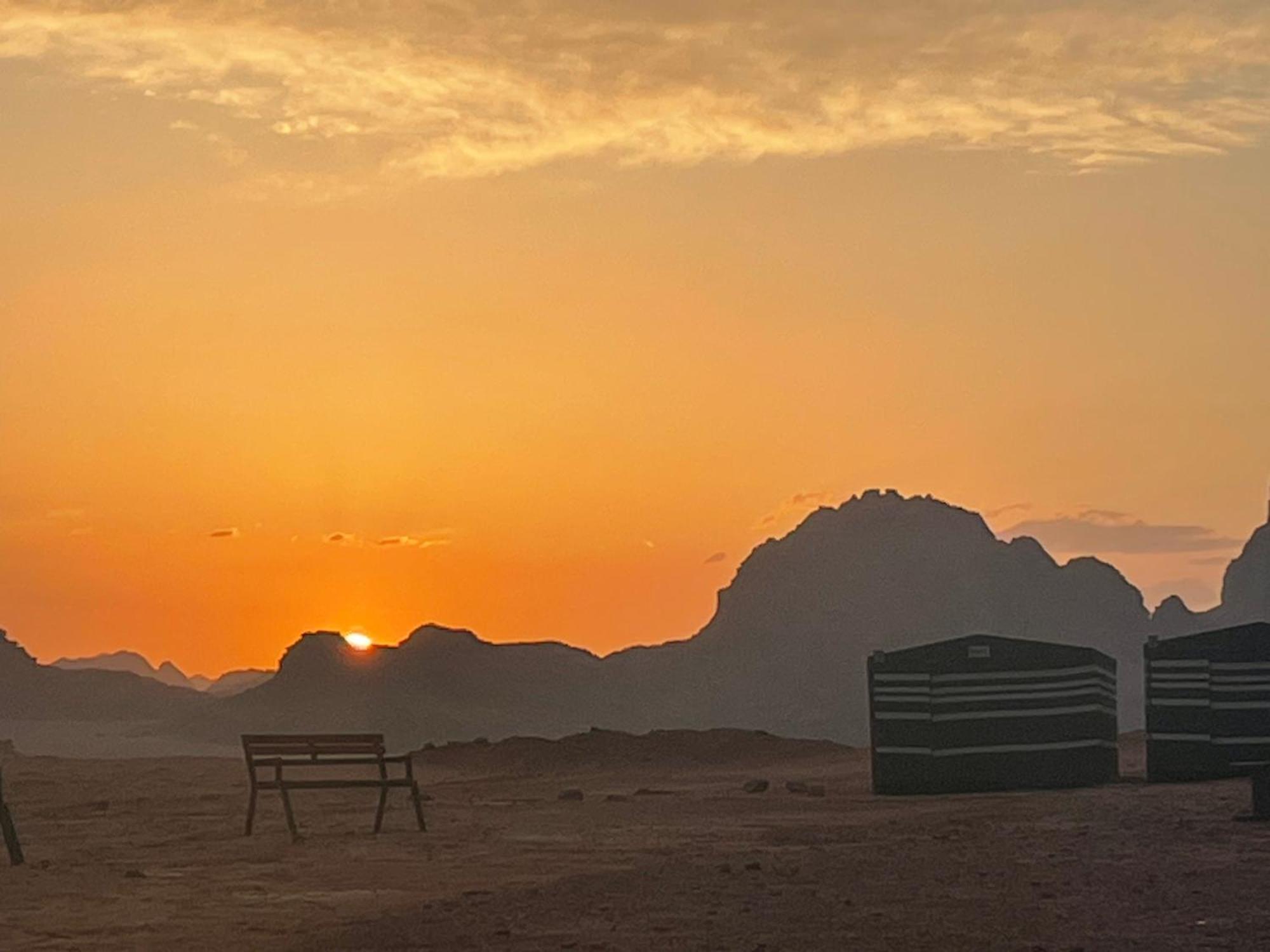 Bedouin Bunch Camp Ξενοδοχείο Ουάντι Ραμ Εξωτερικό φωτογραφία