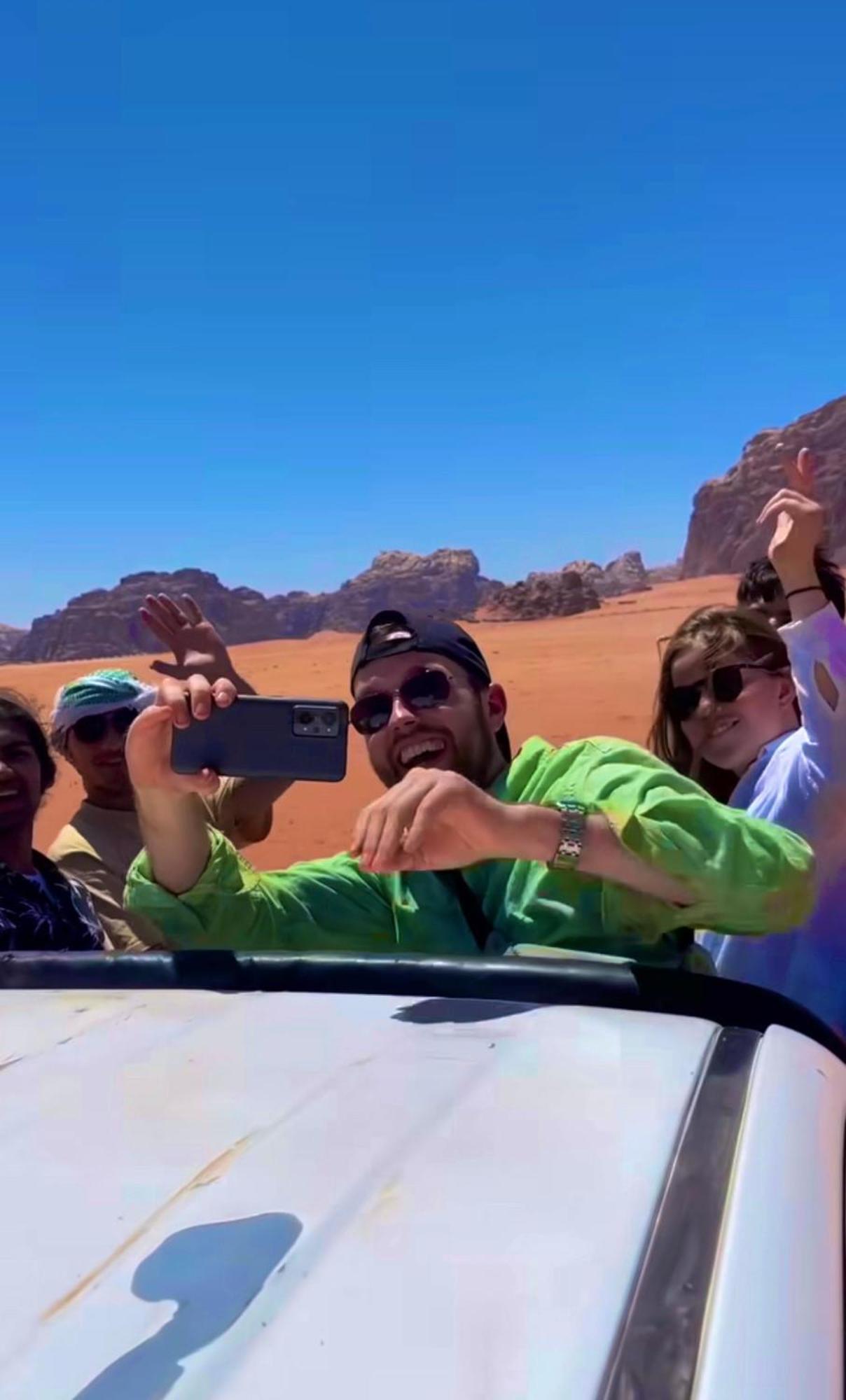 Bedouin Bunch Camp Ξενοδοχείο Ουάντι Ραμ Εξωτερικό φωτογραφία