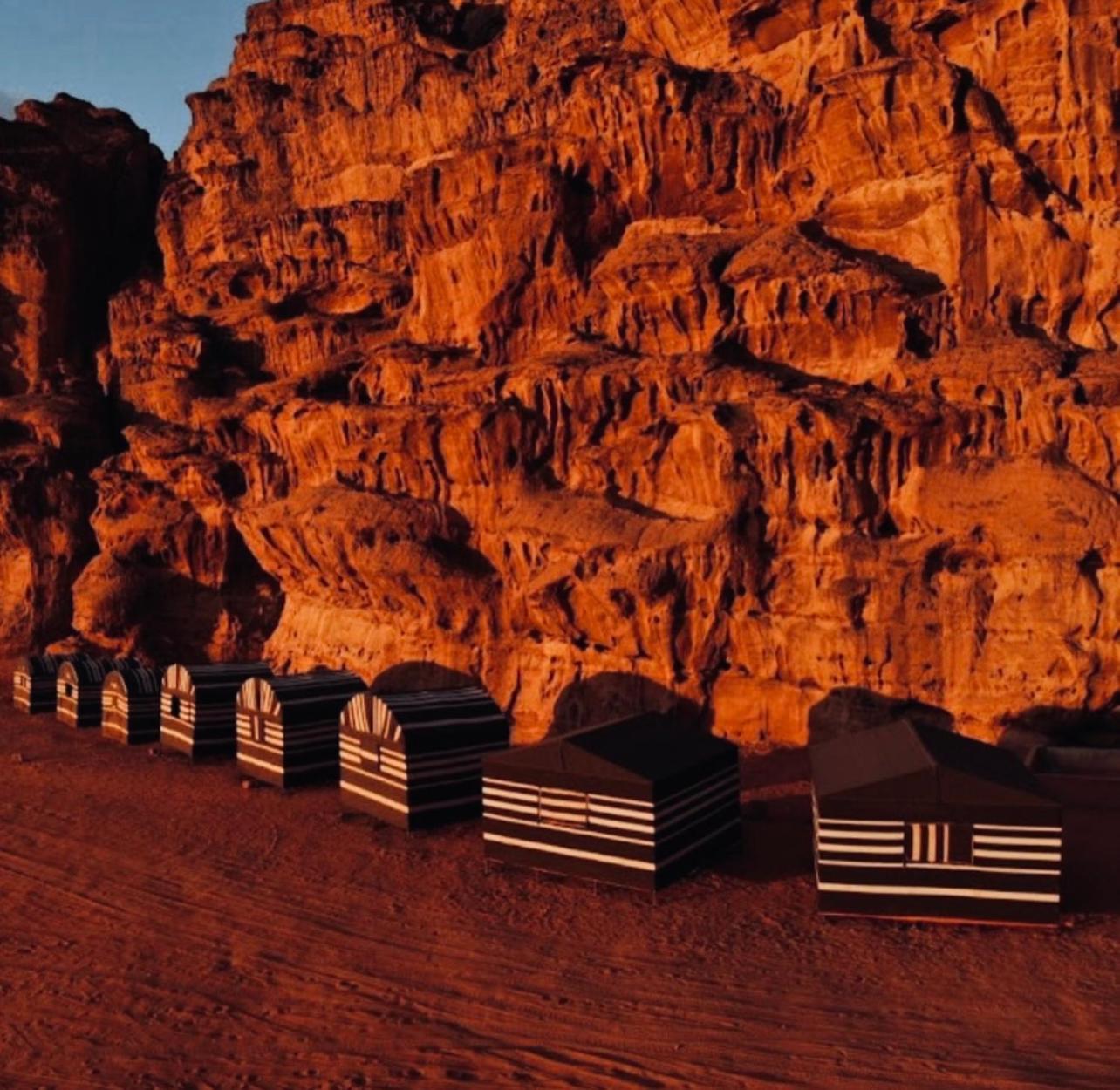Bedouin Bunch Camp Ξενοδοχείο Ουάντι Ραμ Εξωτερικό φωτογραφία