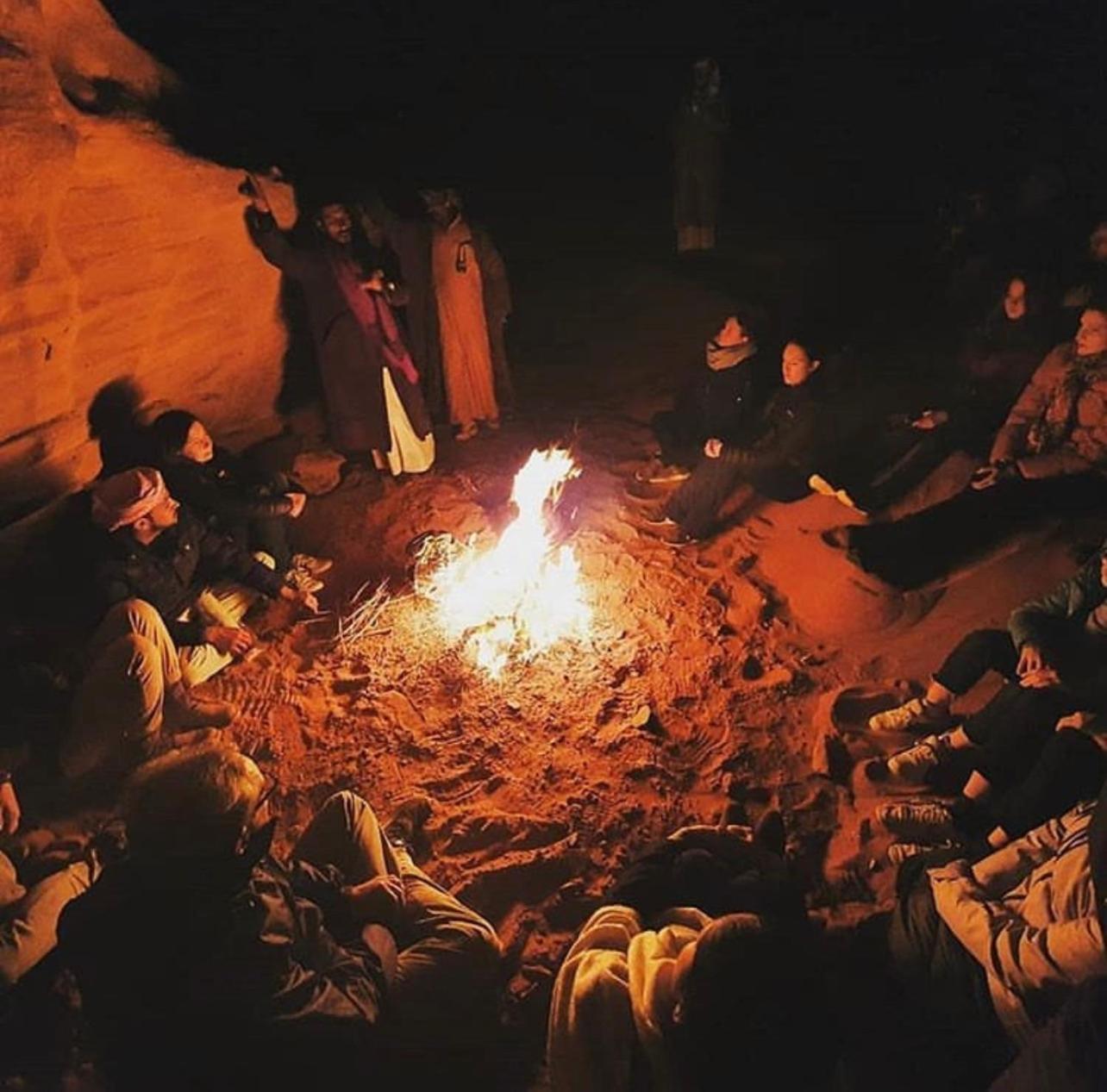 Bedouin Bunch Camp Ξενοδοχείο Ουάντι Ραμ Εξωτερικό φωτογραφία